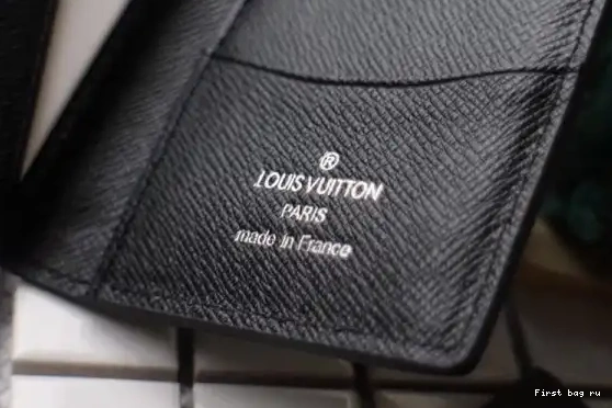 First bag ru Vuitton POCKET ORGANIZER Louis 0610